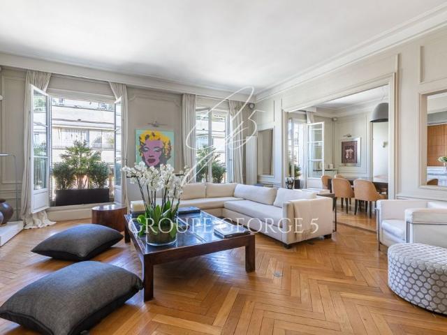 Appartement de 8 pièces de luxe en vente à La Muette, Auteuil, Porte Dauphine, France
