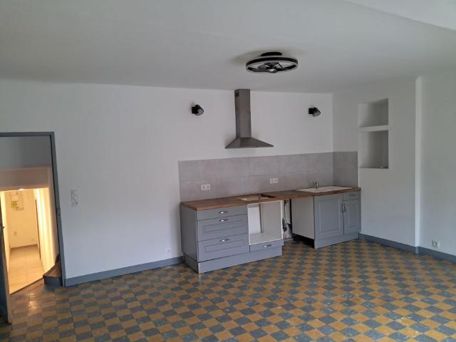 Appartement de 90m2 à louer sur Cadenet