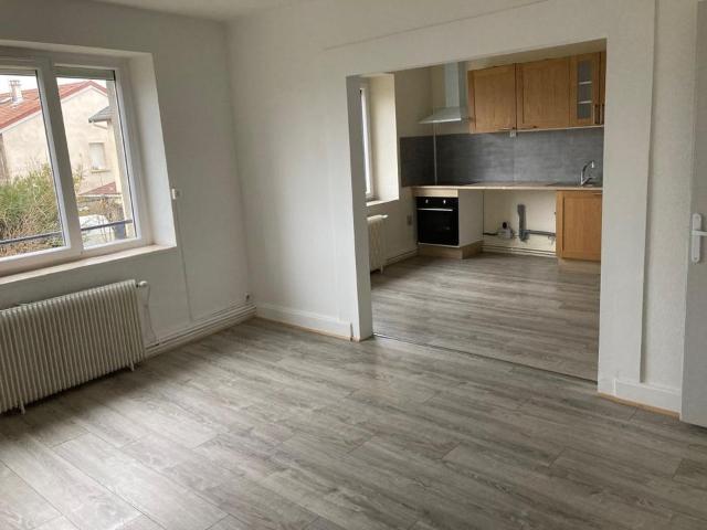 Appartement de 90m2 à louer sur Rosières aux Salines