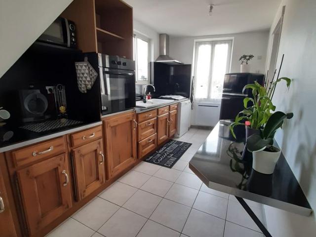 Appartement de 90m2 à louer sur Saint Même les Carrières