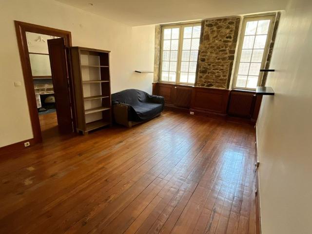 Appartement de 94m2 à louer sur Lyon 05