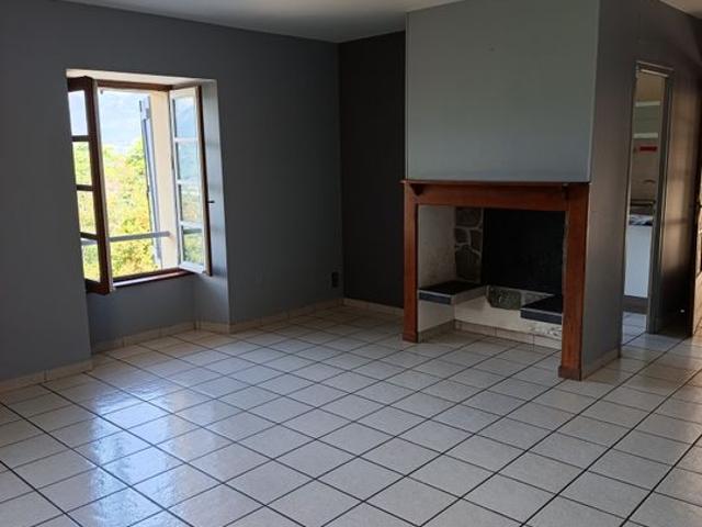 Appartement de 102m2 à louer sur Saint Pastous