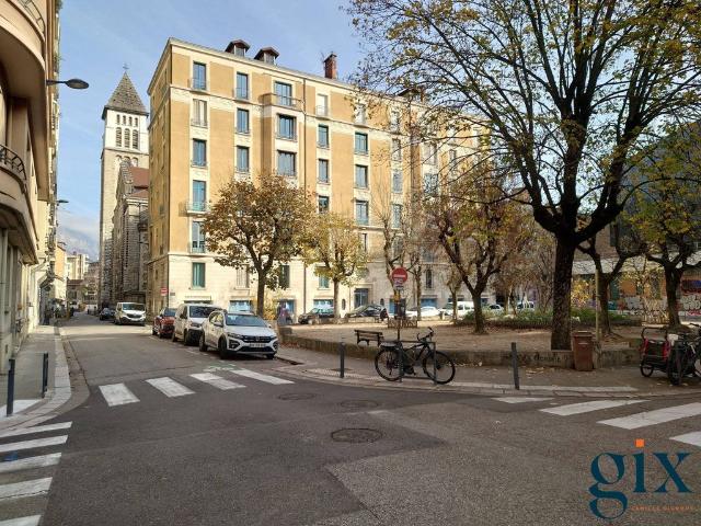 Appartement de 10 pièces de luxe en vente à Grenoble, Auvergne Rhône Alpes