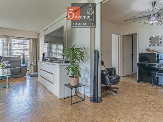 Appartement 4 chambres de 110 m2 avec extérieur et parking