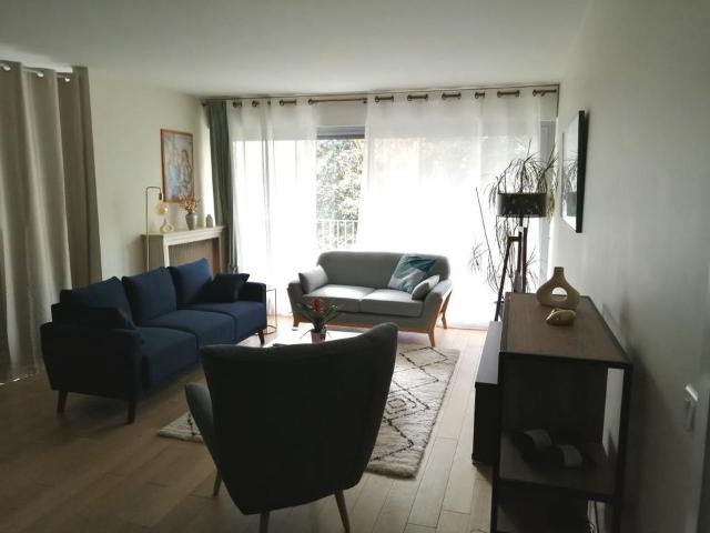 Appartement de 117m2 à louer sur Paris 15