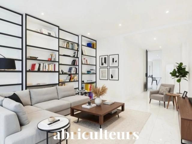 Appartement de 128 m², double usage habitation et commercial en vente à Bordeaux Pey Berland 33000