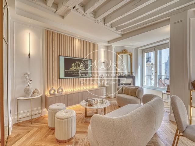 Appartement de 1 chambres de luxe en vente à Chatelet les Halles, Louvre Tuileries, Palais Royal, France
