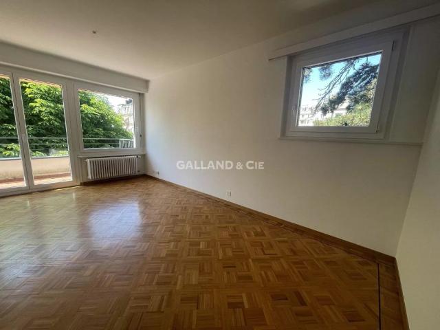 Appartement de 1 pièce au 4ème étage avec balcon