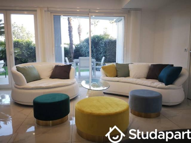 Appartement de 1m2