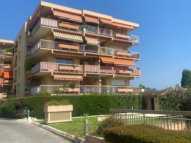 Appartement de 25m2 à louer sur Mandelieu la Napoule