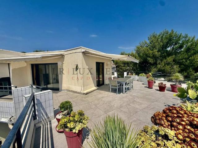 Appartement de 2 chambres de luxe en location à Antibes, Provence Alpes Côte d'Azur