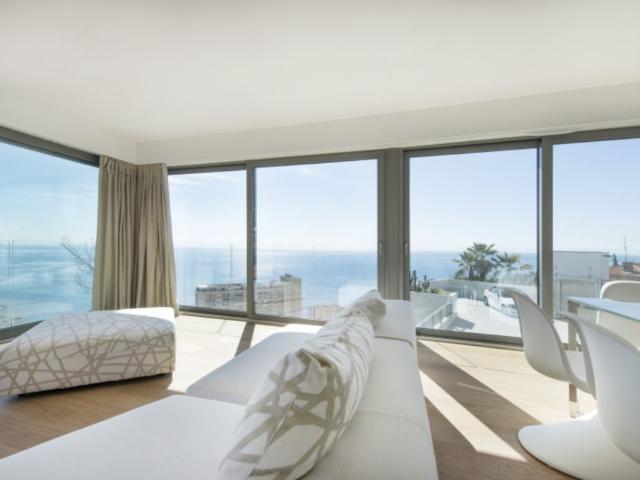 Appartement de 2 chambres de luxe en location à Beausoleil, Provence Alpes Côte d'Azur