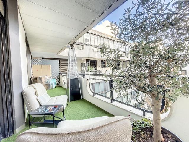 Appartement de 2 chambres de luxe en location à La Muette, Auteuil, Porte Dauphine, France