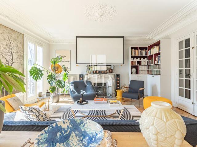 Appartement de 2 chambres de luxe en location à Provence Opéra – Grands Boulevards, Paris, Île de France