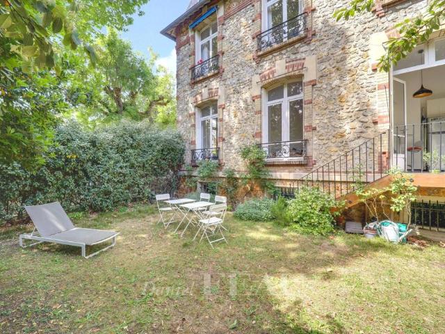 Appartement de 2 chambres de luxe en vente à Versailles, France