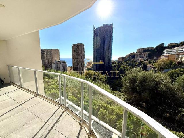 Appartement de 2 chambres de luxe en vente à Beausoleil, France