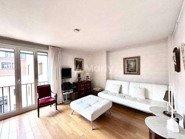 Appartement de 2 chambres de luxe en vente à Canal Saint Martin, Château d’Eau, Porte Saint Denis, France