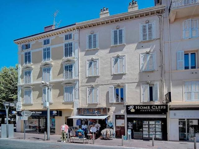 Appartement de 2 chambres de luxe en vente à Cannes, France