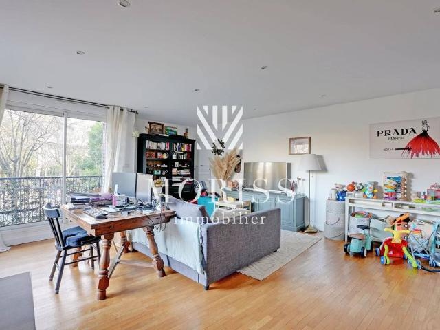 Appartement de 2 chambres de luxe en vente à Courbevoie, Île de France