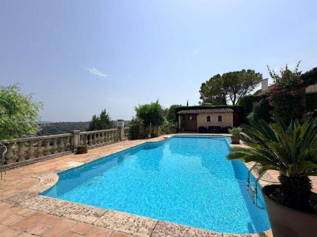 Appartement de 2 chambres de luxe en vente à Grasse, Provence Alpes Côte d'Azur