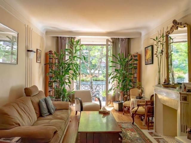 Appartement de 2 chambres de luxe en vente à La Muette, Auteuil, Porte Dauphine, Paris, Île de France