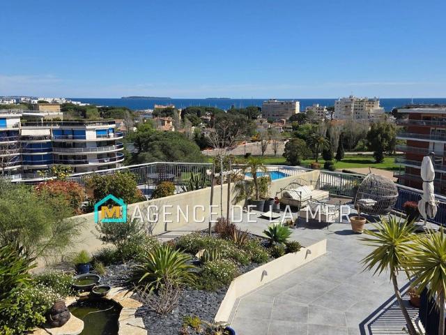 Appartement de 2 chambres de luxe en vente à Mandelieu, Provence Alpes Côte d'Azur