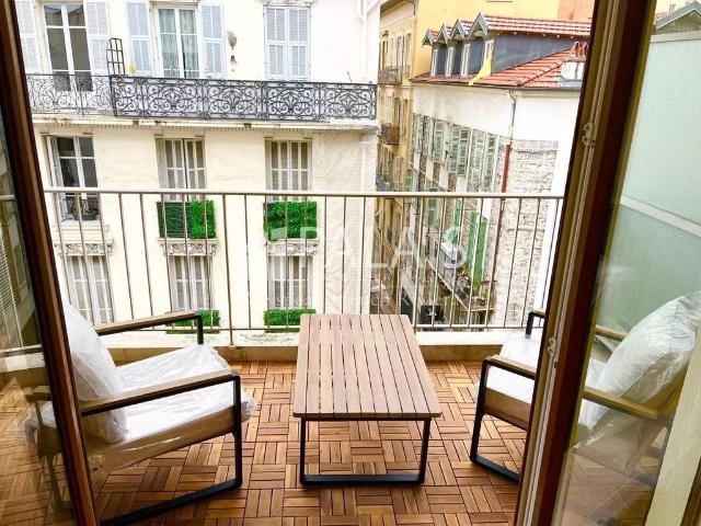 Appartement de 2 chambres de luxe en vente à Nice, France