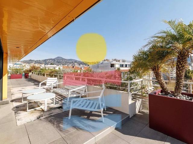 Appartement de 2 chambres de luxe en vente à Nice, Provence Alpes Côte d'Azur