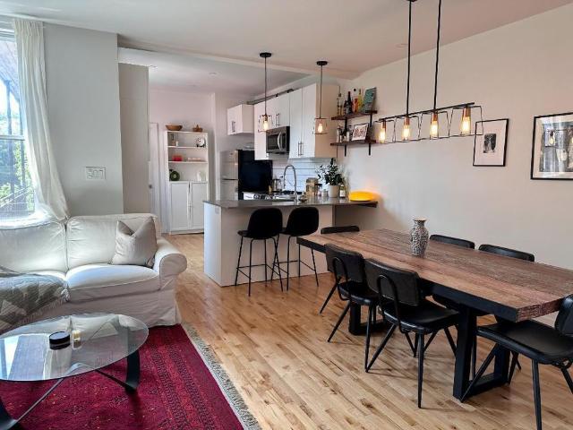 Appartement de 2 chambres et 1 salle de bain
