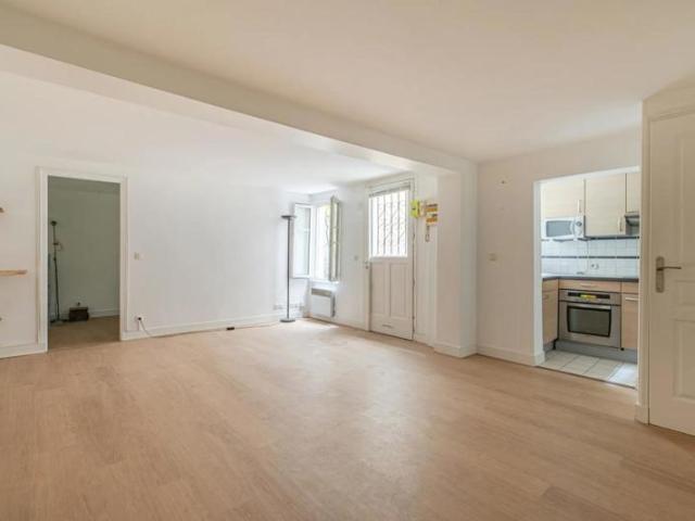 Charmant 2 pièces à Pigalle, 45m²