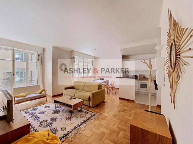 Appartement De 2 Pieces 52m² Nice