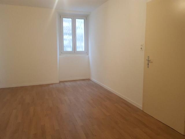 Appartement de 2 pièces au rez