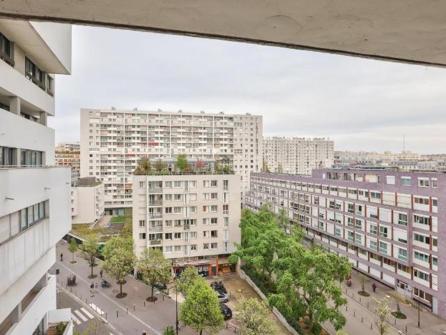 Paris 12ème: Lumineux T2 de 48m² avec cave