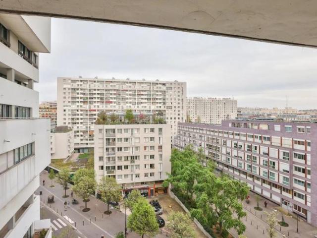 Paris 12ème: Lumineux T2 de 48m² avec cave