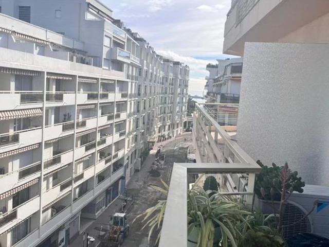 Appartement de 2 pièces de luxe en vente à Cannes, France