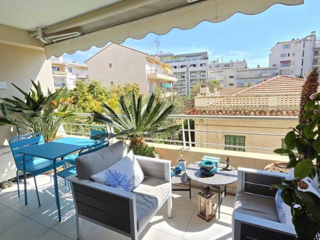 Appartement de 2 pièces de luxe en vente à Cannes, Provence Alpes Côte d'Azur