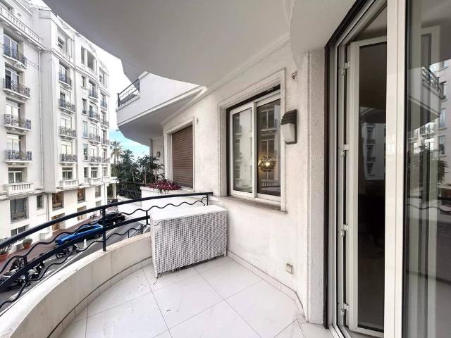 Appartement de 2 pièces de luxe en vente à Cannes, Provence Alpes Côte d'Azur