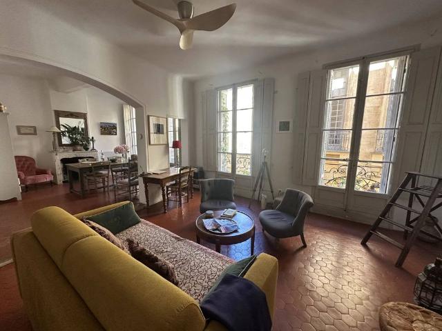 Appartement de 2 pièces de luxe en vente à Aix en Provence, Provence Alpes Côte d'Azur