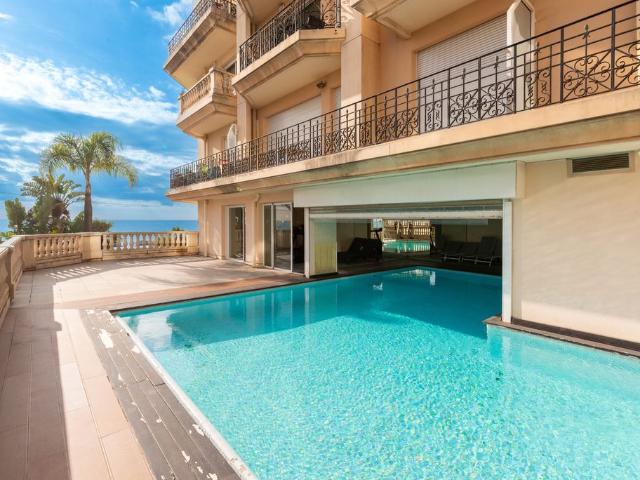 Appartement de 2 pièces de luxe en vente à Menton, Provence Alpes Côte d'Azur