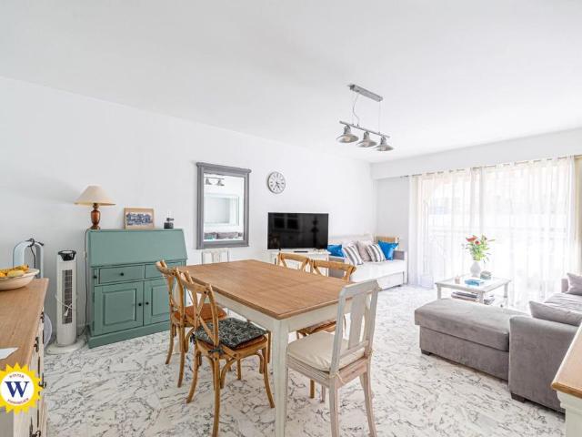 Appartement de 2 pièces de luxe en vente à Nice, Provence Alpes Côte d'Azur