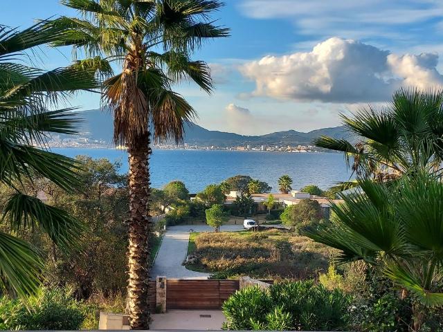Appartement de 2 pièces de luxe en vente à Porticcio, Corse