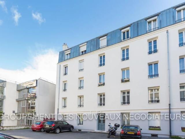 APPARTEMENT DE 2 PIECES MEUBLE AU CALME RUE DES PAVILLONS