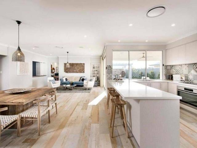 APPARTEMENT DE 31M² AVEC 23M² D'EXTERIEUR S