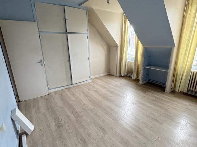 Appartement de 37m2 traversant et lumineux en hyper centre de Valenciennes