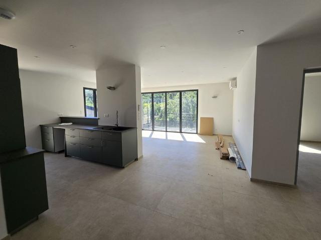 Appartement de 3 chambres de luxe en location à Le Tholonet, France