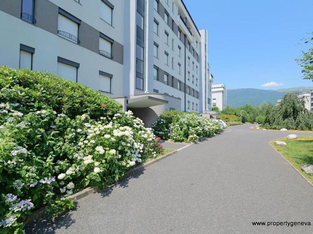 Appartement de 3 chambres de luxe en location à Saint Genis Pouilly, Auvergne Rhône Alpes