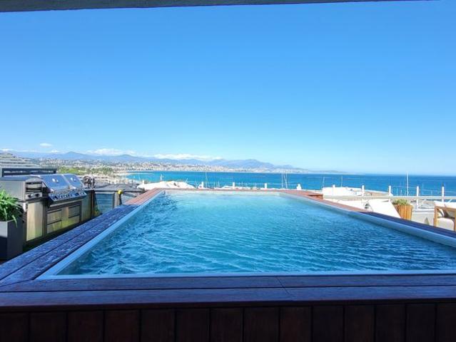 Appartement de 3 chambres de luxe en vente à Villeneuve Loubet, Provence Alpes Côte d'Azur