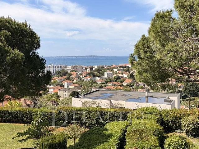 Appartement de 3 chambres de luxe en vente à Antibes, Provence Alpes Côte d'Azur