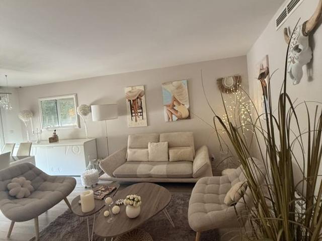 Appartement de 3 chambres de luxe en vente à Craponne, Auvergne Rhône Alpes