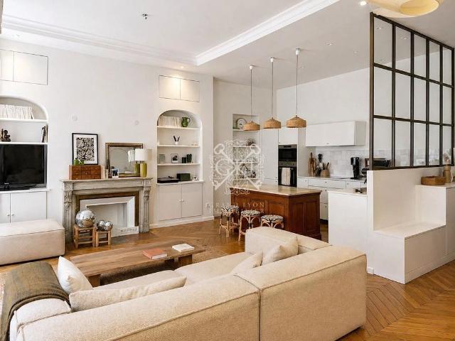 Appartement de 3 chambres de luxe en vente à Lyon, France